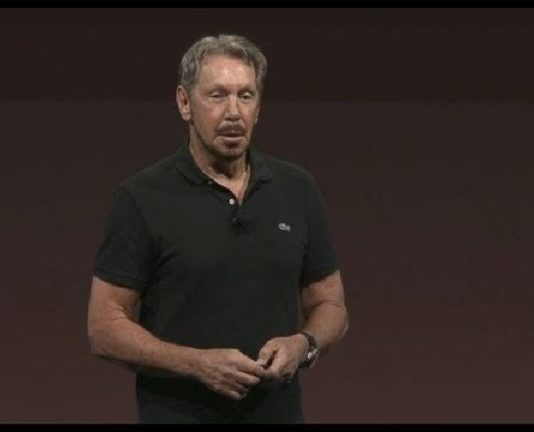 Oracle Banks Its Future On 18c, New Cloud Apps, But Key Questions Linger Larry Ellison of Oracle introduces 18c Autonomous Database at Open World 2017
