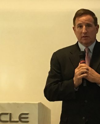 Oracle CEO Mark Hurd lays out benefits of its Cloud, onpremise products