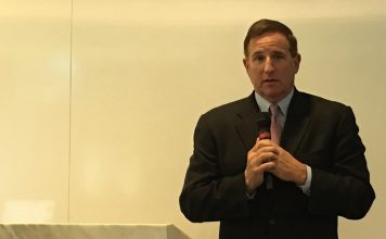 Oracle CEO Mark Hurd lays out benefits of its Cloud, onpremise products