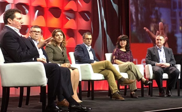 Panel discussion at Oracle HCM World features Tony Kender of Oracle and customers YRC, Northwell Health, Direct TV, and Emerson.